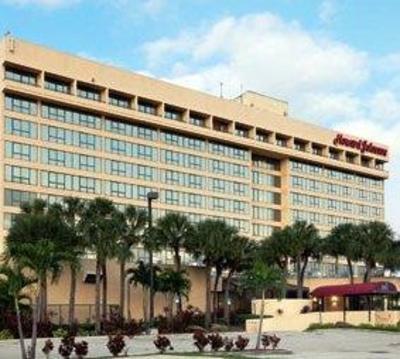 фото отеля Howard Johnson Plaza Hotel Miami Airport