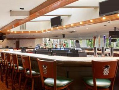 фото отеля Howard Johnson Plaza Hotel Miami Airport