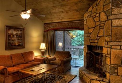 фото отеля Foxhunt at Sapphire Valley Accomodation Cashiers