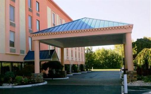 фото отеля Best Western Fort Washington Inn