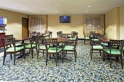 фото отеля Holiday Inn Express Frankfort