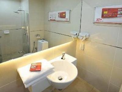 фото отеля Tune Hotels .com - 1Borneo Kota Kinabalu
