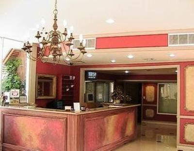 фото отеля East West Suites