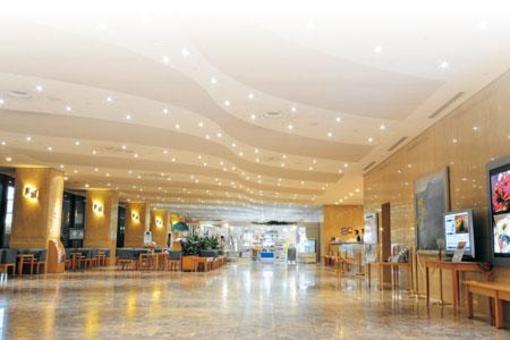 фото отеля Kushiro Prince Hotel
