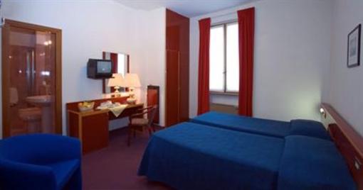 фото отеля Hotel Alexander Genoa
