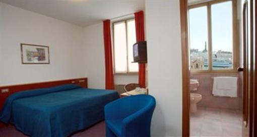 фото отеля Hotel Alexander Genoa