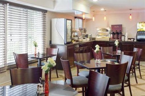 фото отеля Best Western Plus Marina Shores Hotel