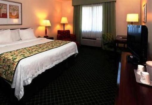 фото отеля Fairfield Inn Tallahassee North I-10