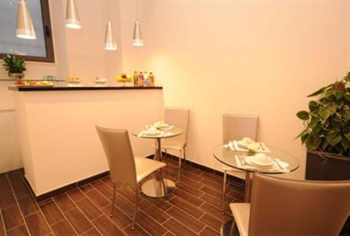 фото отеля BBQueen Hotel Rome