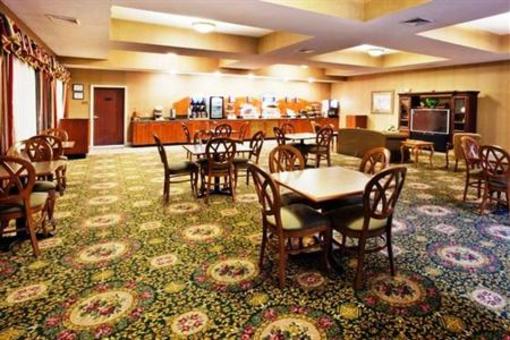 фото отеля Holiday Inn Express Hotel & Suites Thomasville