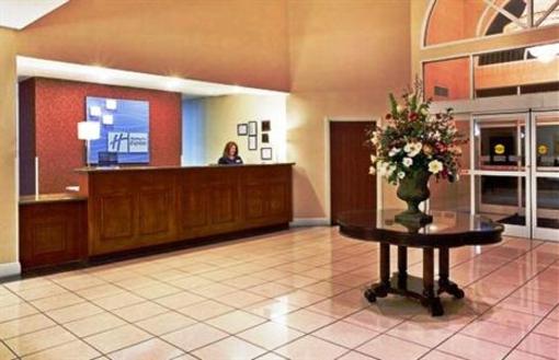 фото отеля Holiday Inn Express Hotel & Suites Thomasville
