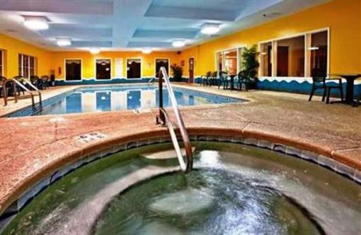 фото отеля Holiday Inn Express Hotel & Suites Thomasville