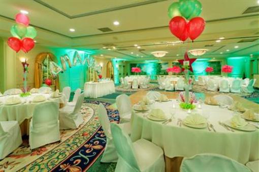 фото отеля Holiday Inn Mt. Kisco Westchester Cty