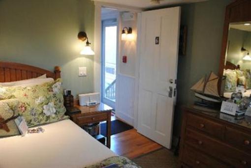 фото отеля Revere Guest House