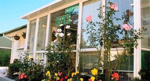 фото отеля Earnslaw Motel