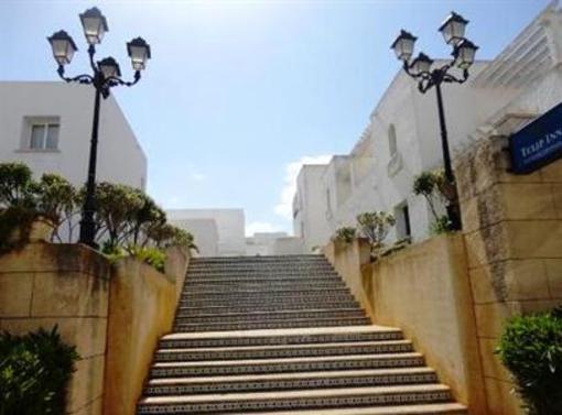 фото отеля Golden Tulip Carthage Residence