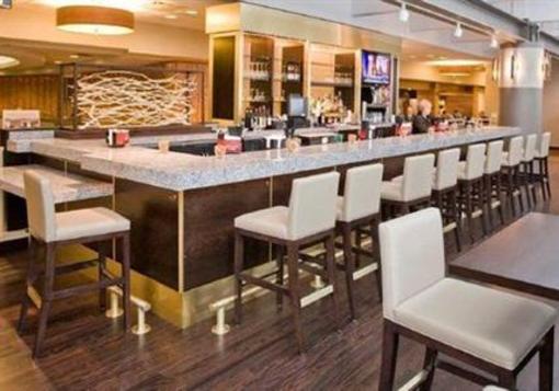 фото отеля Crowne Plaza Chicago O'Hare
