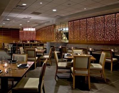 фото отеля Crowne Plaza Chicago O'Hare