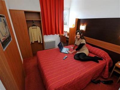 фото отеля Hotel Premiere Classe Reims - Tinqueux