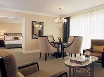 фото отеля BEST WESTERN PLUS Carlyle Inn