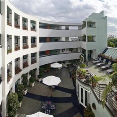 фото отеля BEST WESTERN PLUS Carlyle Inn