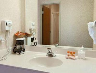 фото отеля Howard Johnson Express Inn Cedaredge