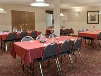 фото отеля Howard Johnson Express Inn Cedaredge