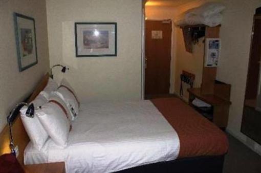 фото отеля Express By Holiday Inn Inverness (Scotland)
