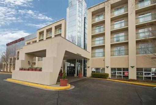 фото отеля Embassy Suites Hotel Cincinnati Northeast (Blue Ash)