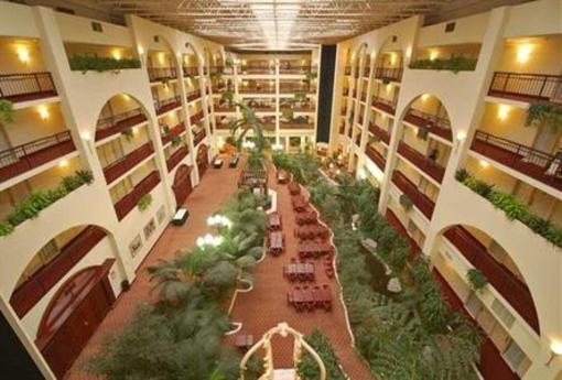 фото отеля Embassy Suites Hotel Cincinnati Northeast (Blue Ash)