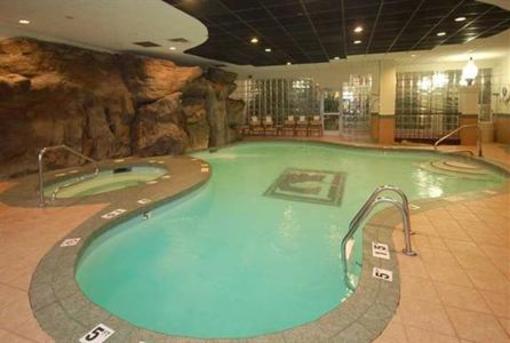 фото отеля Embassy Suites Hotel Cincinnati Northeast (Blue Ash)