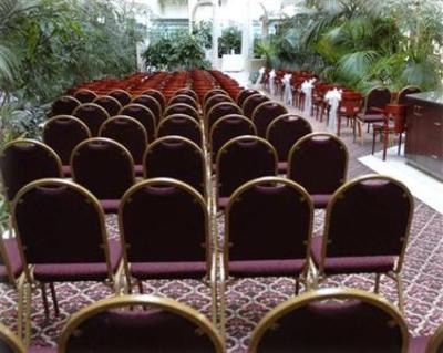 фото отеля Embassy Suites Hotel Cincinnati Northeast (Blue Ash)