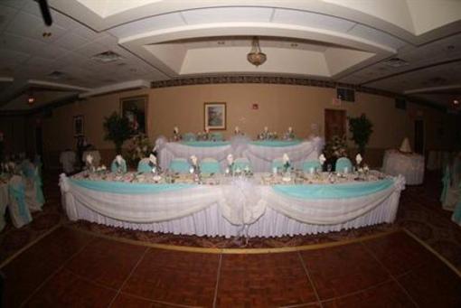 фото отеля Embassy Suites Hotel Cincinnati Northeast (Blue Ash)