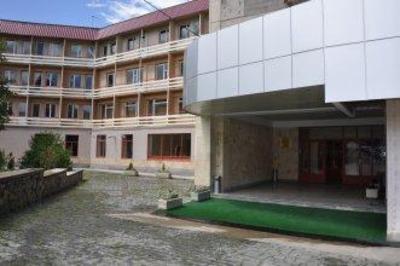фото отеля Kirovakan hotel
