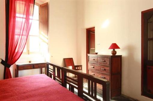 фото отеля Villa Helena Pondicherry