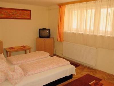 фото отеля Almadi Apartments