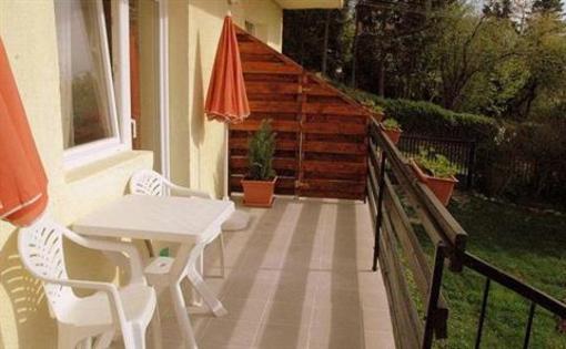фото отеля Almadi Apartments