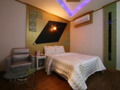 фото отеля Goldentel Motel