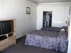 фото отеля Beach Tropics Motel