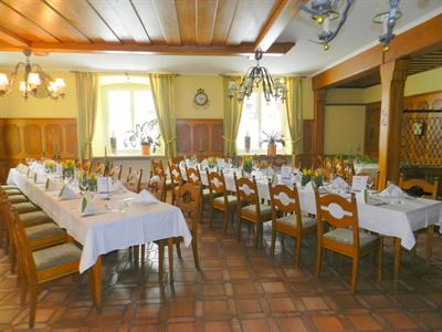 фото отеля Zum Brauhaus Gasthof-Restaurant