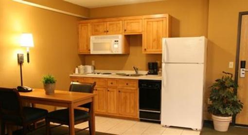 фото отеля AmericInn Lodge & Suites Wadena