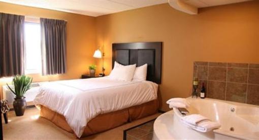 фото отеля AmericInn Lodge & Suites Wadena
