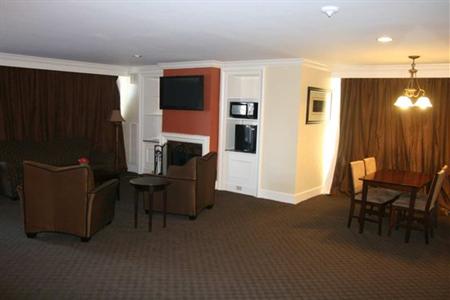 фото отеля Hampton Inn & Suites Stamford