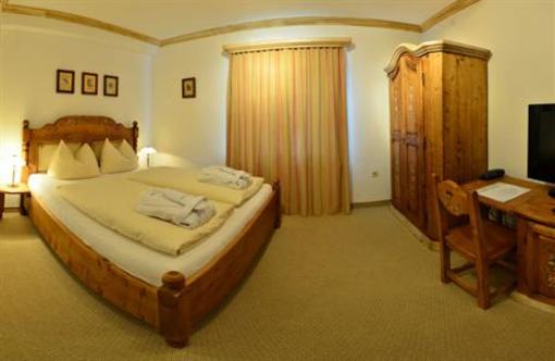 фото отеля Hotel Pension Edelweiss Mallnitz