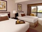 фото отеля Lakeshore Inn