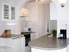 фото отеля Just Off Andrassy Apartment