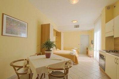 фото отеля Hotel Residence Michaela Cervia