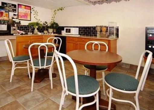 фото отеля Econo Lodge Stone Mountain