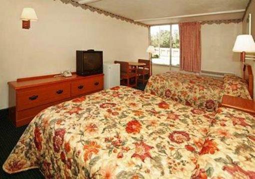 фото отеля Econo Lodge Stone Mountain