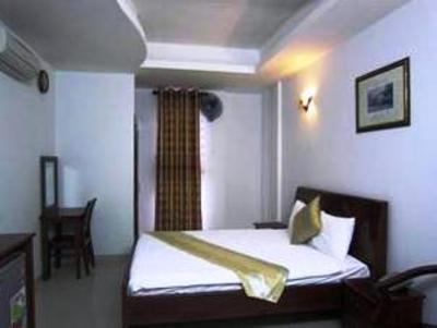 фото отеля Minh Chau Hotel Etown Cong Hoa